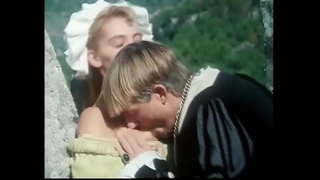 ���਼ਿੱਦੀ ਦੀ ਰੂਹ Hamlet ਦੇ ਪਿਤਾ ਨੂੰ ਉਤਸ਼ਾਹਿਤ ਕਰਦਾ ਹੈ ਦੇ ਪ੍ਰਿੰਸ Denmarke ਕਰਨ ਲਈ dethrone ਦਾ ਕਬਜ਼ਾ ਹੈ ਅਤੇ kinslayer