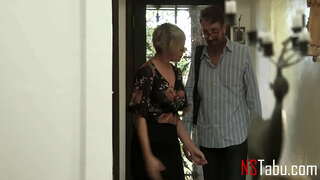 חם MILF מפותחת הרס.