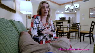 Milf fierbinte tanjeste dupa Pule Imense - Nikki Brooks