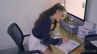 Sestra-djevica-botaničar Pronalazi Član Brata Zanimljivo