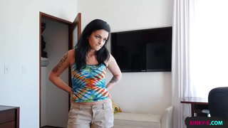 Минем җыелма шәфкать туташы түгел перестанет приставать миңа, әлегә мин түгел, поставлю аны четвереньки һәм трахну бу тугую чавкающую киску кадәр оргазма - Kylie Foxxx