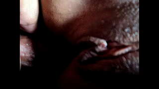 Киска жана Мудак