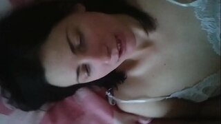 Rusong baguhan babae Oksana brown ang buhok, puke, bahagi 1