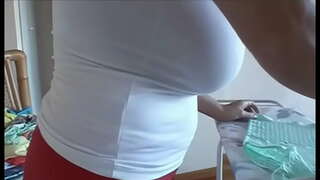 Alejandra Arbona आयरन करने की