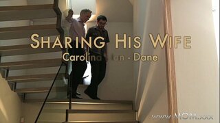 ���మ్మ MILF takes రెండు పెద్ద కాక్స్