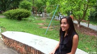 לאַטינאַ באקומען וואַרעם פיישאַלז נאָך געטינג איר לאָך און טאָכעס פאַקט שווער