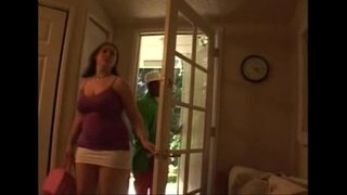 אמא קימי לקסי