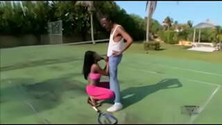 Ms චෙරි මල් සහ ඇගේ ටැගය කණ්ඩායම බීබීසී