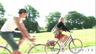 Тужгес но егит студентка чебер басьтэмез бадӟым но кык полэс луэ содомия проникновение сиська