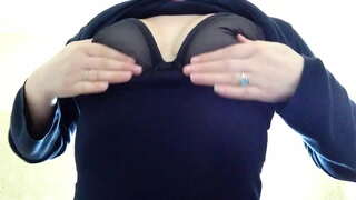 Sasa పెద్ధ కాయలు