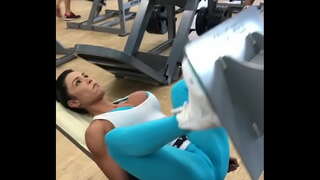 Gracy de lucru în sala de gimnastică