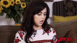 Verleidelijke Julia Ann en Whitney Wit omgaan met een grote pik