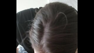 Ышкыбоздук аялы минет глотает