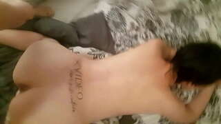 Naine lits tahab cum his ass